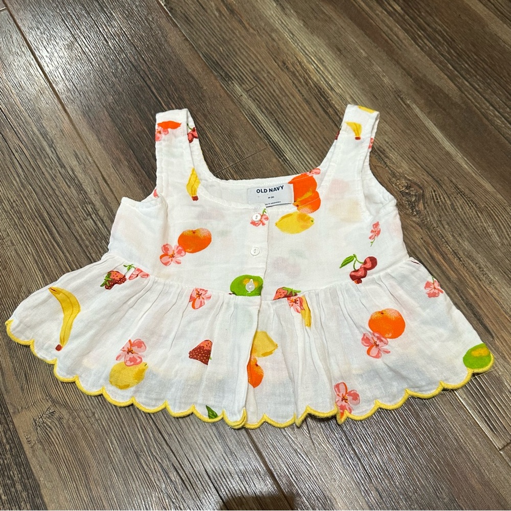 Old Navy summer all over fruit smocked tank top flared yellow scallop trim M 8